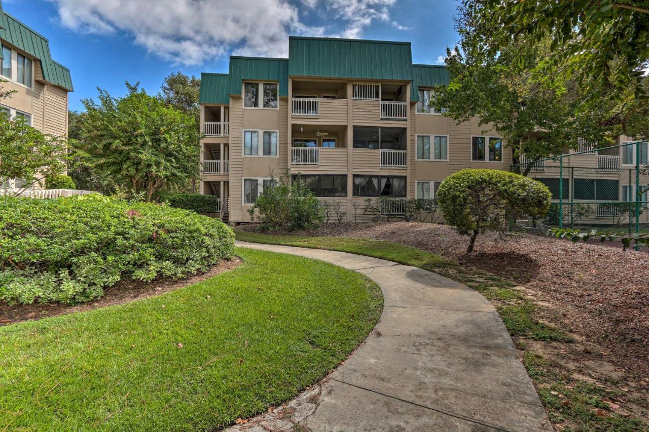 Colorful Hilton Head Condo With Beach And Pool Access! Hilton Head Island Exterior photo